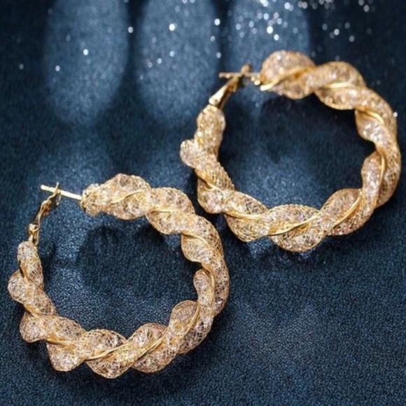 NEW TWISTED GOLD HOOP EARRINGS - Picture 1 of 5